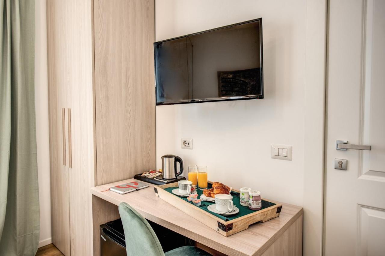 Oasi Urbana 41 Hotel โรม ภายนอก รูปภาพ